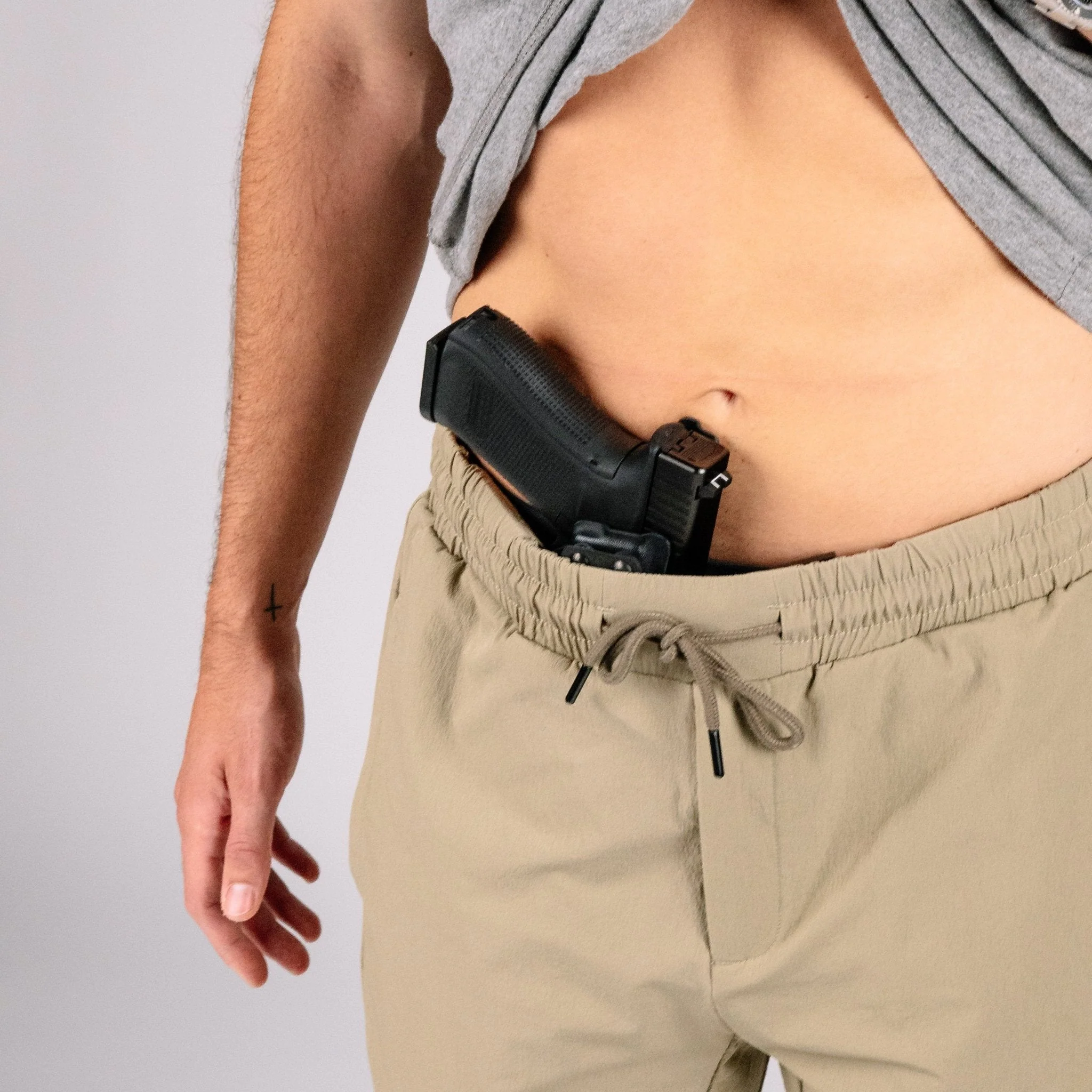 Carrier Traveler Joggers - Image 28