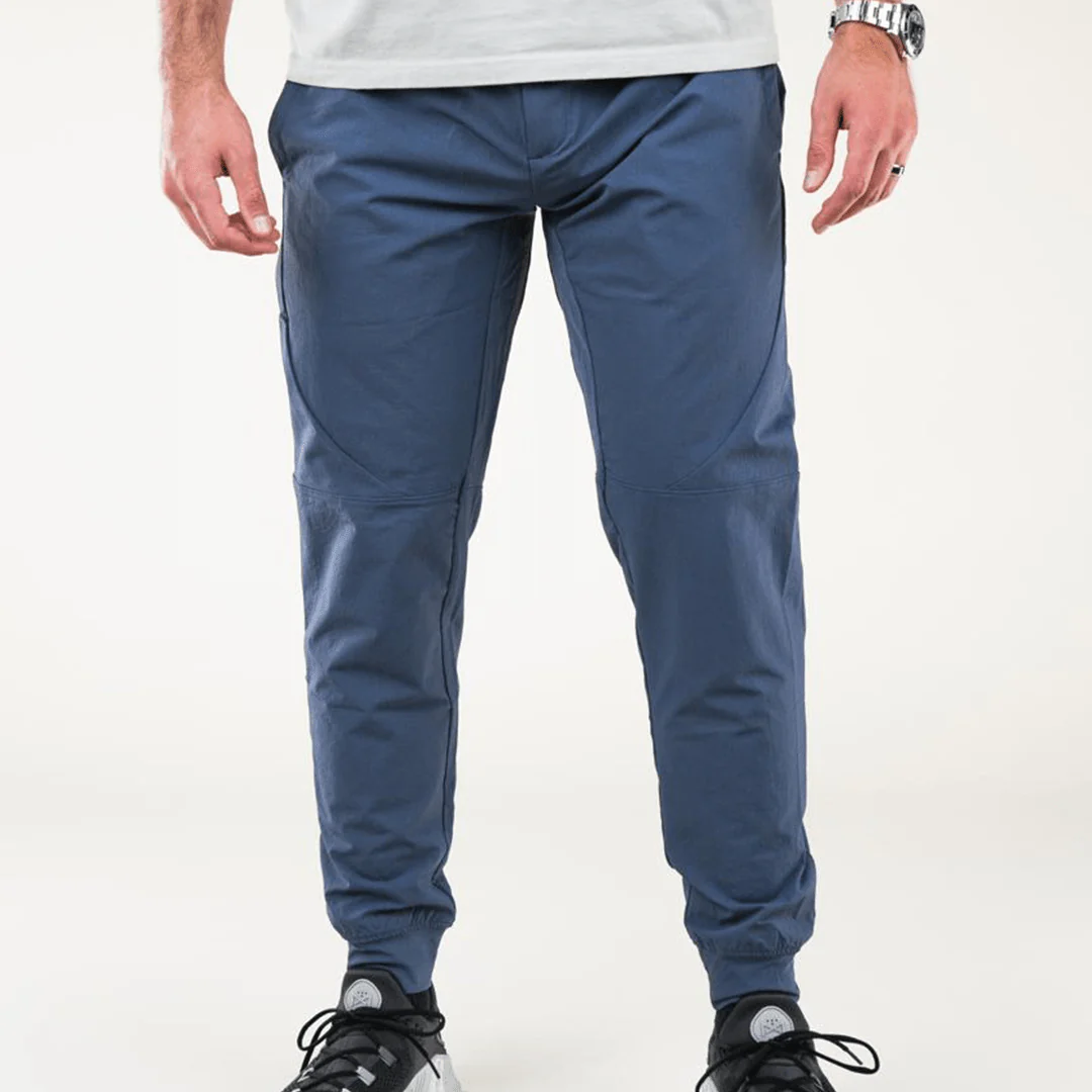 Carrier Traveler Joggers - Image 8