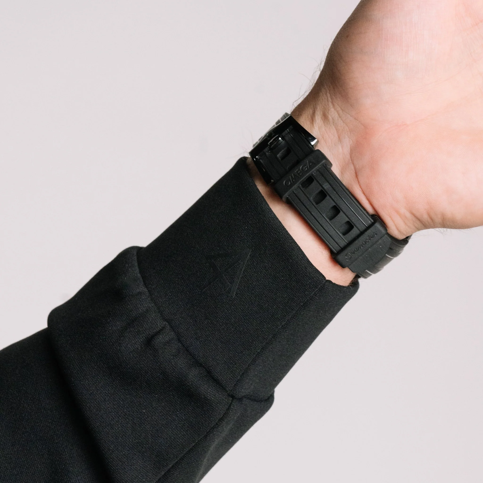 Durable Concealment Hoodie - Image 6